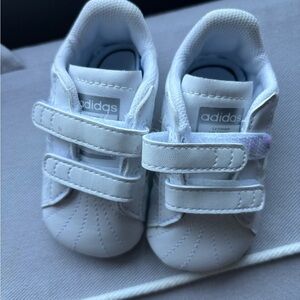 Like New Adidas Crib Shoes